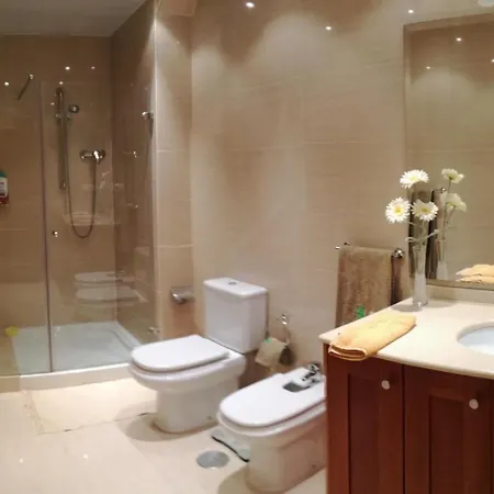 Piso De Tres Frente Al Puerto Deportivo Appartement Viveiro